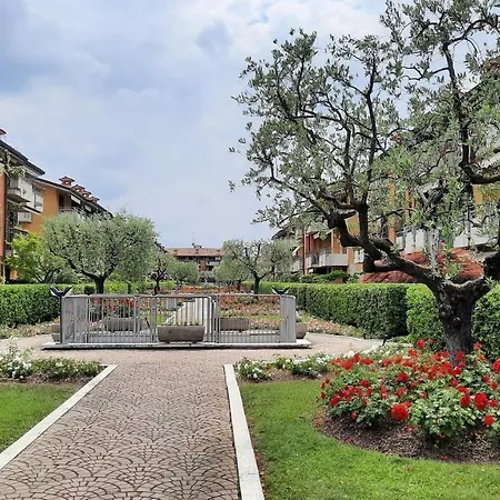 Dolce Family Apartment Sirmione